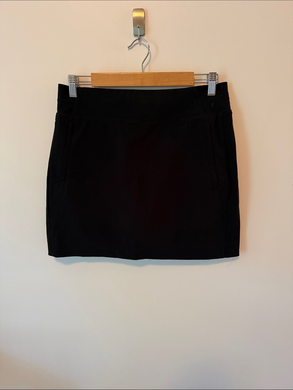 Athleta Black Skort